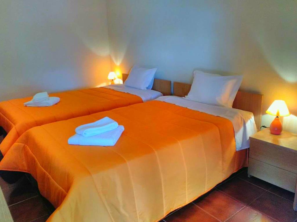 Monte Familia Ferreira Hotel Vale de Acor Bagian luar foto